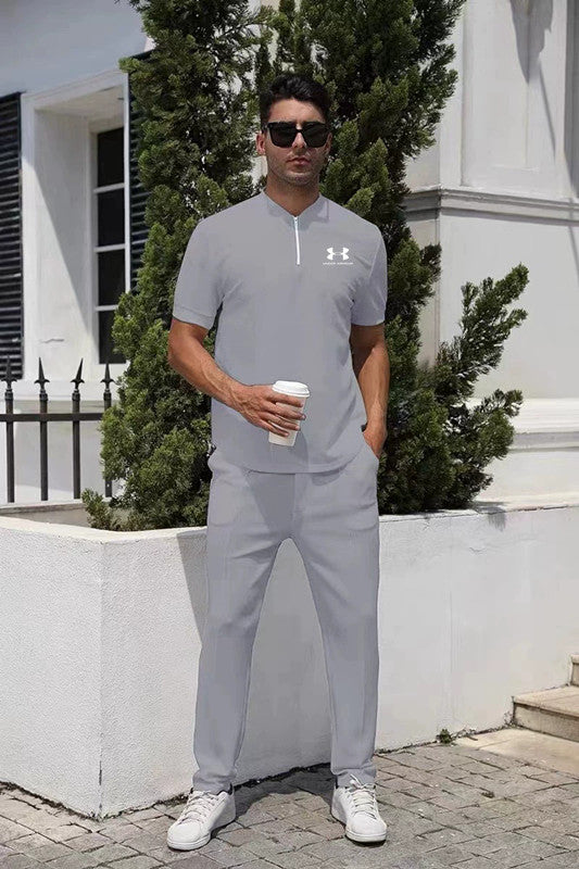 The new men's trend goes with a casual and stylish tracksuit